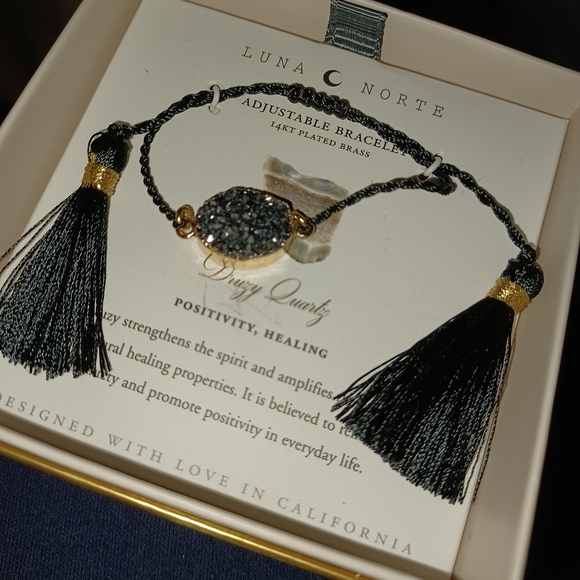 LUNA NORTE BLACK DRUSY QUARTZ GEMSTONE TASSELS ADJUSTABLE STRING BRACELET  NIB - Picture 10 of 11